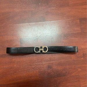 Reversible and adjustable Ferragamo black Gancini belt